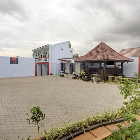 Oyo Life 3982 Azka Homestay Syariah Bandar Lampung Exterior photo
